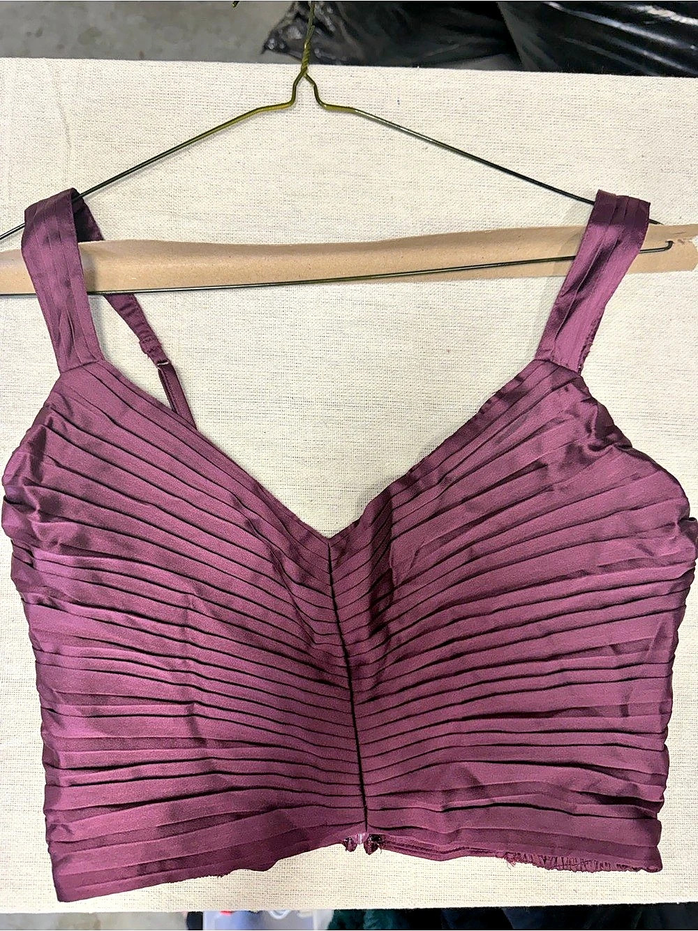 Abercrombie & Fitch Satin Pleated Set Top Crop Top in Purple XS